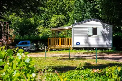 Image de Camping 3 étoiles - Piscine - eeicc0