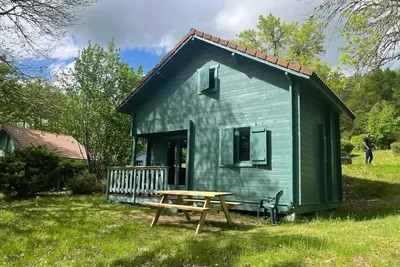 Image de Chalet 4 étoiles - Piscine - eeiigc