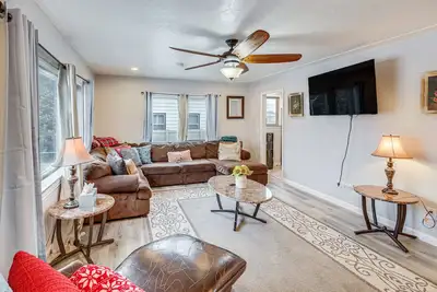 Image de Billings Home w/ Trampoline, Gas Grill & Fire Pit!