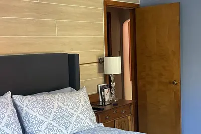 Image de Charming 3-bedroom house in Mt. Lebanon. Close to downtown.