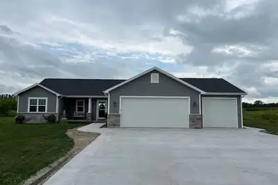 Image de Quiet and Relaxing Eaa Home for Rent. 11. 5 Miles from Airport.