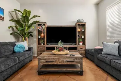 Image de Tucson Oasis | Near Ua & Gem Shows