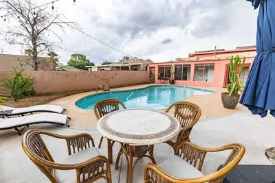 Image de Private Pool Casa | Near UofA & Central Tucson