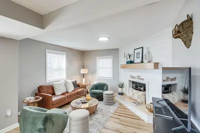 Image de Modern & Stylish Olathe Home in Prime Location