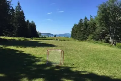 Image de 19 Acre Family Compound on coast w Mdi views