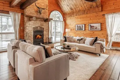 Image de Waterfront - hot tub - Theatre - Mont-Tremblant