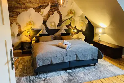 Image de 65sqm deluxe apartment with whirlpool Saarbrücken Uni