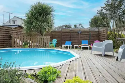 Image de Maison 'New - Gite Lylou Piscine Et Spa' avec piscine partagée, terrasse privée et Wi-Fi