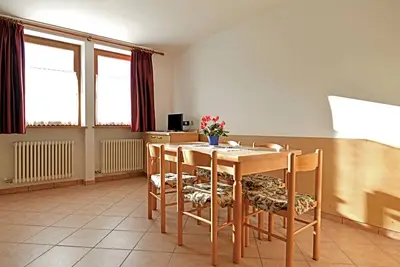 Image de Appartement 'Appartamento Fantelli 5' avec vue sur la montagne, terrasse partagée et Wi-Fi