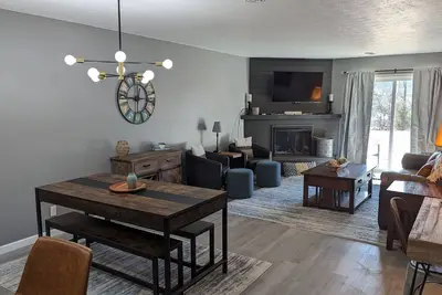 Image de Ozark Overlook~Backyard~Pointe Royale Resort~Pools/Hottub