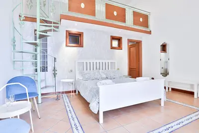 Image de Chiaia Sea View Gem Apartment