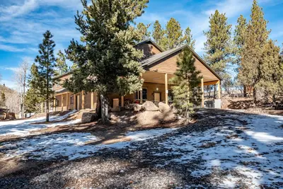 Image de Cabin Lodge at Panguitch Lake Sleeps 18, wifi, good roads, year round access