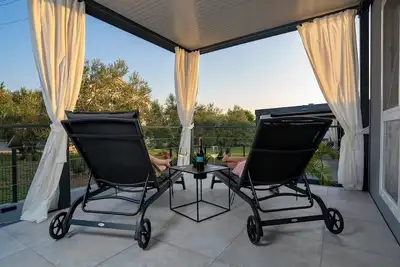 Appartement de deux chambres avec la terrasse et la vue sur le mer Sveti Filip i Jakov, Biograd (A-18632-b)