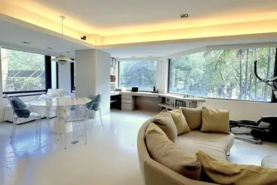 Image de Luxury 3-bedroom apartment in Da'an Treeline Central Taipei with Elevator