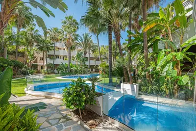 Image de 3 Bdrms Apartment - Puerto Banús, Fuente Aloha!