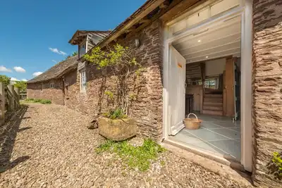 Image de The Garden Barn (4) -  a grade I listed building sleeping 4 guests