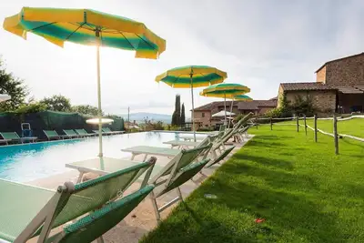 Image de Apartment in an ancient medieval village (bruco)