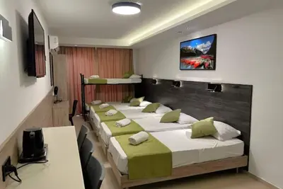 Green 12: Two-Bedroom Apartment in St. Julian's