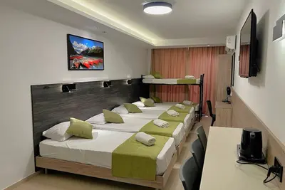 Black 11: Two-Bedroom Apartment in St. Julian's