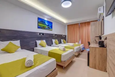 Image de Yellow 7: Studio Apartment in St. Julian's