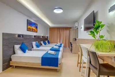 Image de Green 10: Studio Apartment in St. Julian's