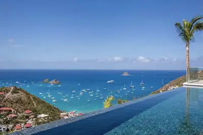 Image de Ideal Villa with Architectural Gem