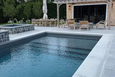 Image de Wonderfull beach house w/ amazing back yard, Pool, fire pit, Spa. Great location