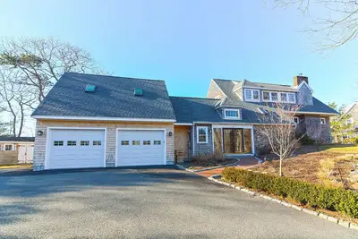 Image de Salt Marsh Cottage: Access to Coffins Beach!