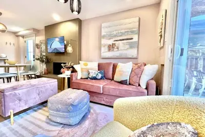 Image de Cozy Retreat! Convenient Hidden Gem near Toronto!