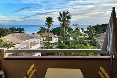 Image de L'Anse de Pramousquier, T2 Vue Mer! Bord de plage