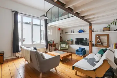 Image de Le Parisien Chic: Loft Moderne à Paris 11ème