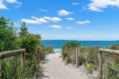 Image de Collingwood - 4br modern beachfront holiday home