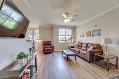 Image de First-Floor Condo w/ Pool Access in Mesa!