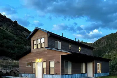 Image de 3Bd 2. 5Bth, Hot Tub, Wheelchair Accessible and Mountain View’s