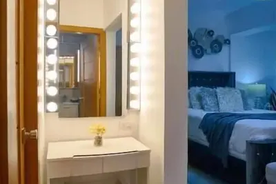 Image de Penthouse with private jacuzzi