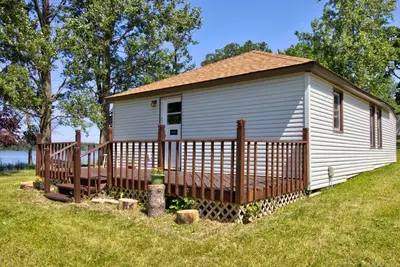 Image de Bass Cabin at Spitzer | Lake & Waterfront Views | Legacy Lakeside Resort