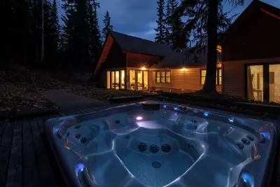 Image de The Pinnacle: 3 bedroom mountain home with hot tub