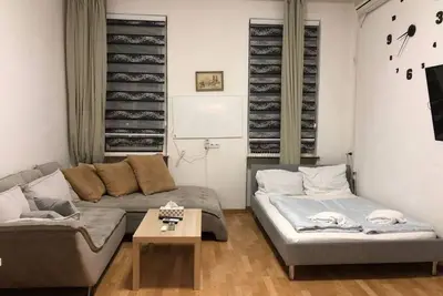 Image de Joyful 2br Apt. @ Millenium Tower and The Danube