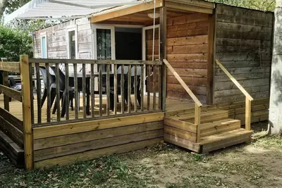 Image de Mobil home Cottage Bois Confort - 2 chambres - clim - 25m² - 4 personnes