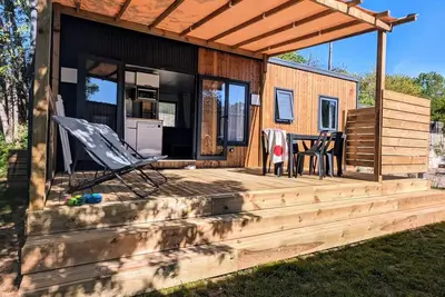 Image de Mobilhome Standing -32m² - 3 chambres - climatisation 6 personnes