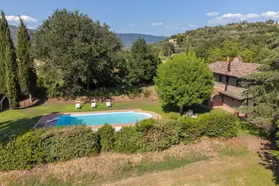 Image de Maison de vacances privée avec piscine privée, Wifi, terrasse, animaux admis, vue panoramique