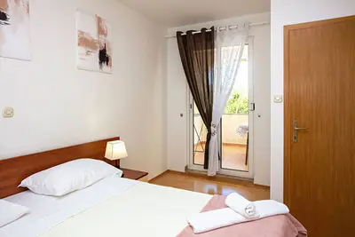Appartement de deux chambres avec la terrasse Pakostane, Biograd (A-22375-b)