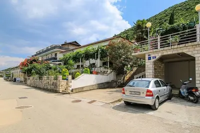 Image de Appartement de deux chambres avec la terrasse Trpanj (Peljesac) (A-16004-b)