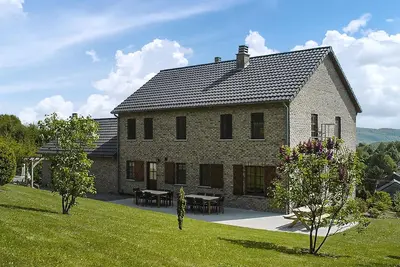 Image de Maison confortable à Durbuy avec Wi-Fi