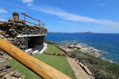 Image de Beachfront villa with private beach access