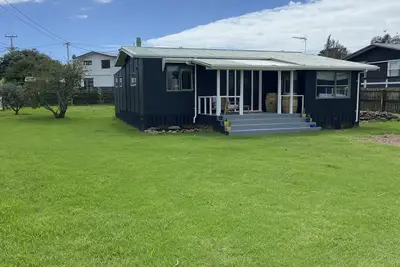 Image de Newly renovated in the heart of Oneroa