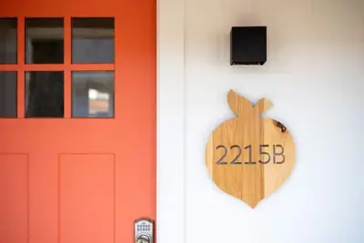 Image de Boutique Hotel Suite ~ minutes from Magnolia + Bu