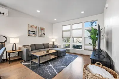 Image de Pristine Townhome in Vibrant Ballard