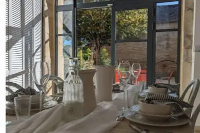 Image de L'Arche de Campagne, gîte d'exception, en Bourgogne proche de Dijon