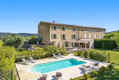 Image de Villa Les Juliannes by Villa Plus